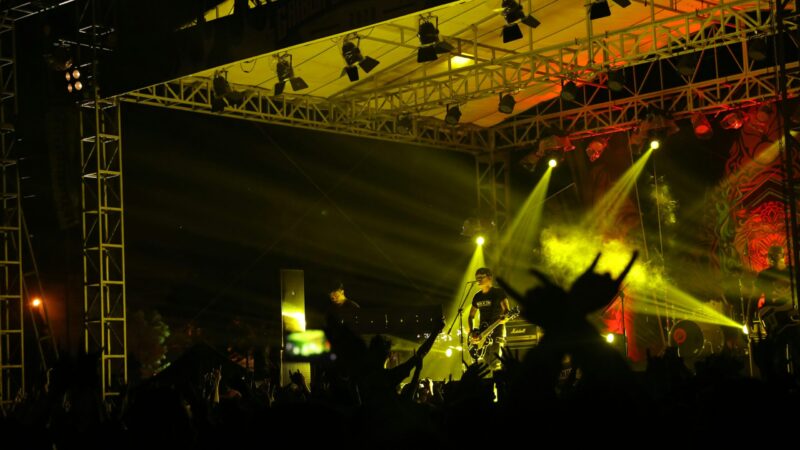 Wojna festiwalowa w Polsce: Open’er vs. Orange. Gwiazdy uciekają!