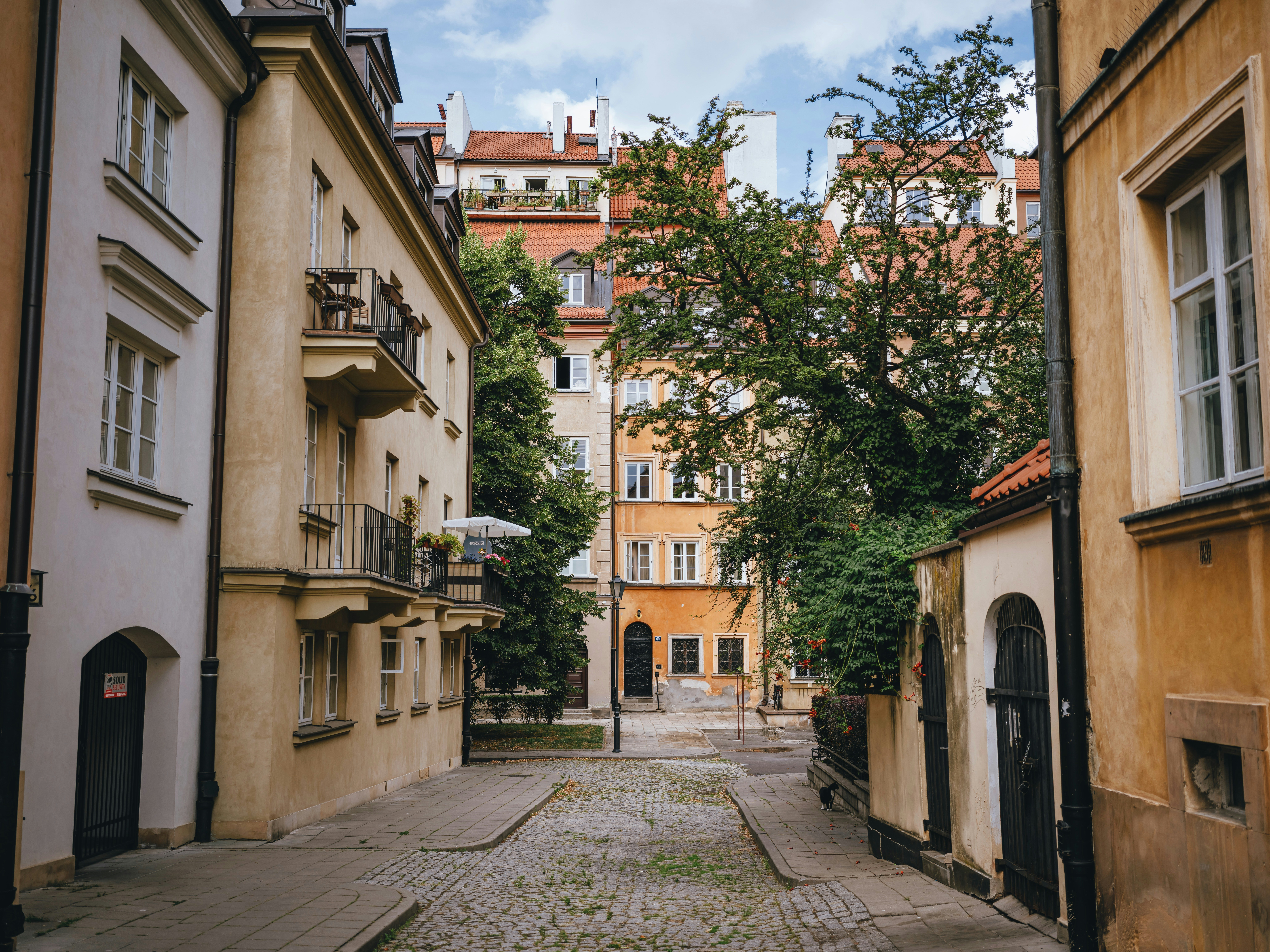 Najbezpieczniejsze miasta w Polsce w razie wojny. Ranking