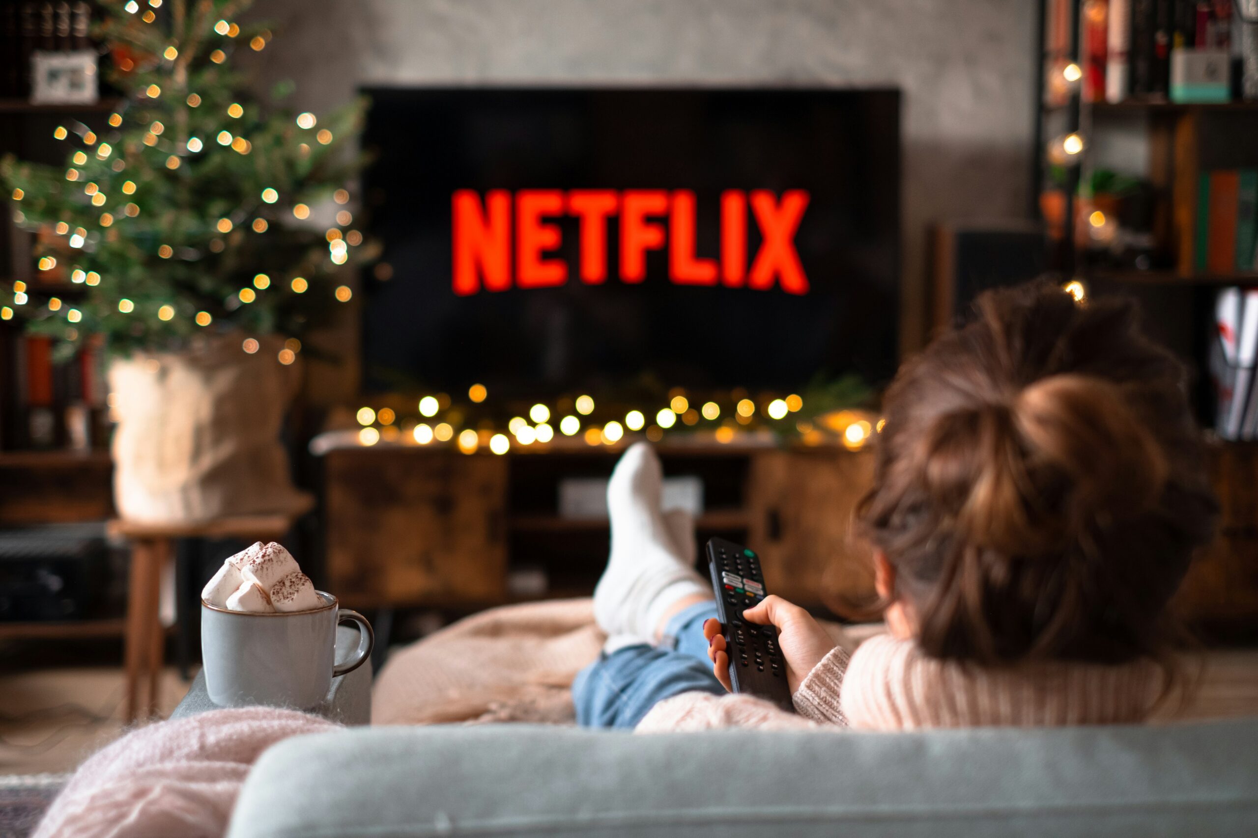 Filmy na Święta 2025 Netflix: Hity, Rom-Komy i Seriale