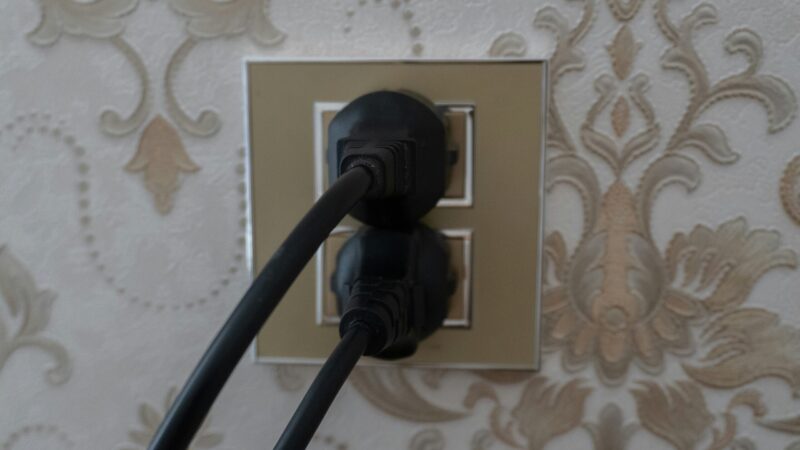 Dopłaty do prądu 2026: Gdzie i jak złożyć wniosek? Poradnik